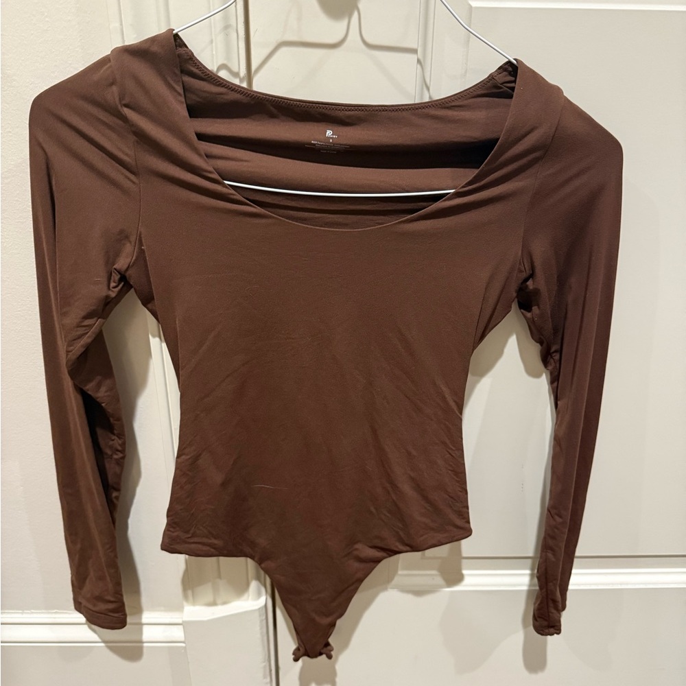Pumeiy Brown Long Sleeve Fitted Bodysuit